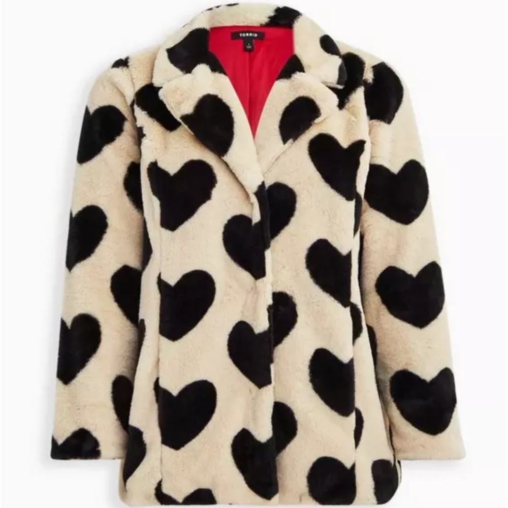 Torrid Cream/Black Heart Faux Fur Jacket, Size 3X